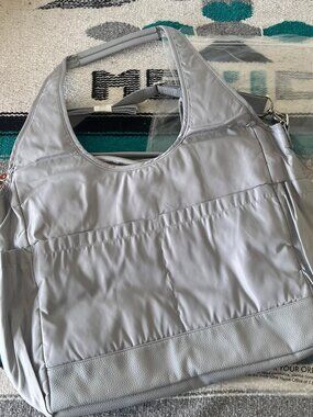 Thirty-One City Park Diaper Bag in Whisper Grey